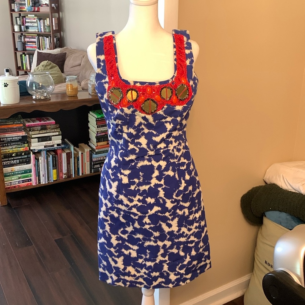 Knee length blue and white sleeveless dress Size 4 by Milly of New York.